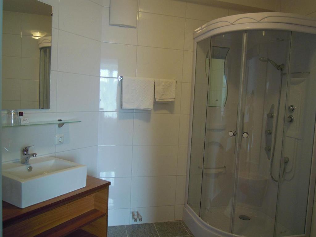 Schillerhof Hotel Garni Vocklabruck Room photo