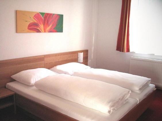 Schillerhof Hotel Garni Vocklabruck Room photo
